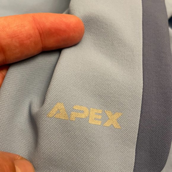 North Face Summit Series Softshell - Medium - Picture 8 of 10